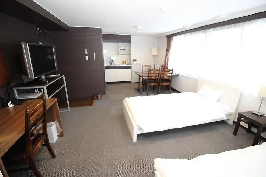 Hotel Chrysantheme Kyōto